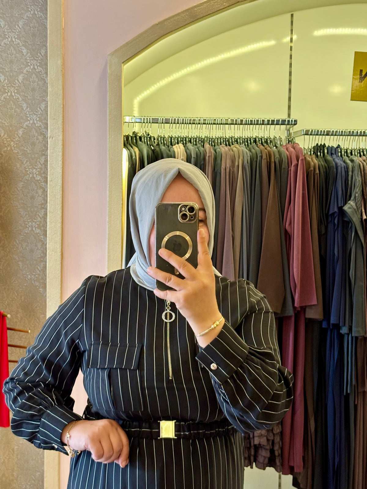 NPRIVE ELBİSE